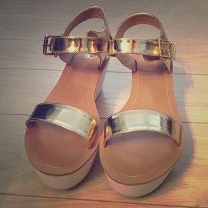 Gold & white platform