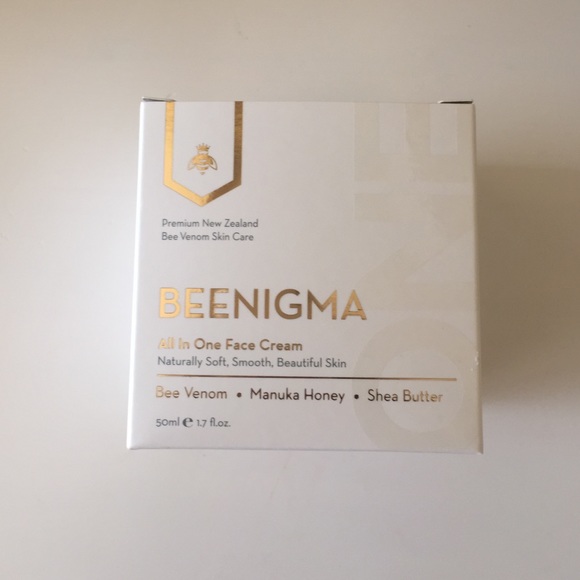 Beenigma BNIB