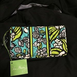 Vera Bradley clutch wallet