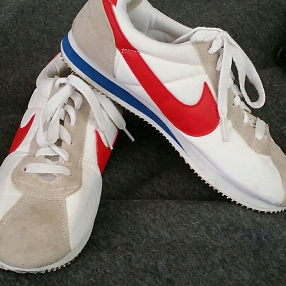 ****reserved*****Nike fashion sneaker 6.5