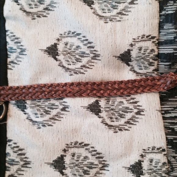 Brown braided belt - Picture 3 of 3