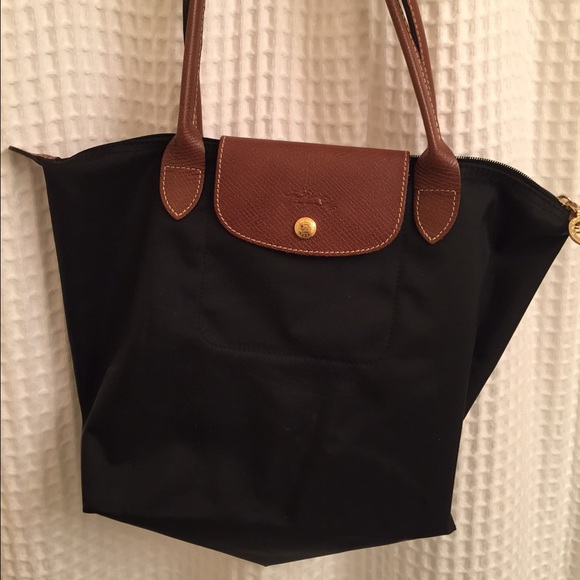 Small black longchamp tote