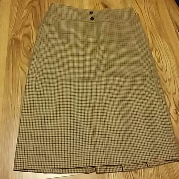 J Crew Houndstooth Knee Length Skirt