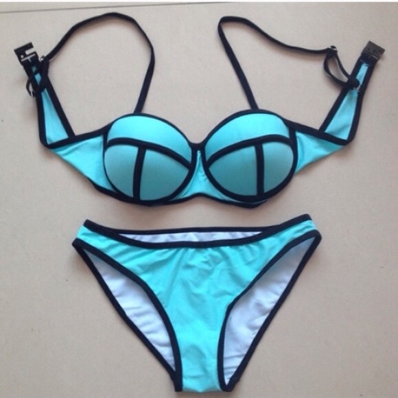 Blue neoprene bikini set - Picture 2 of 4