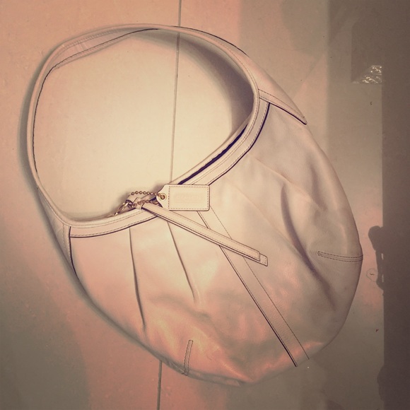 Coach shoulder bag