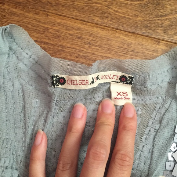 Sequined tank - Picture 2 of 3