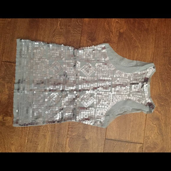 Sequined tank - Picture 3 of 3