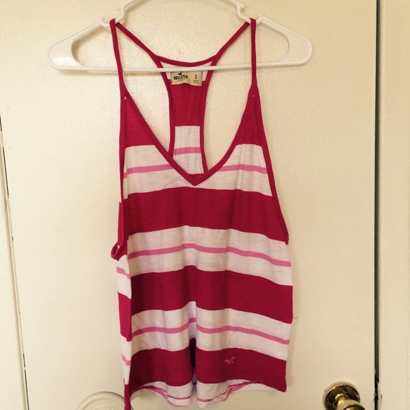 Hollister top