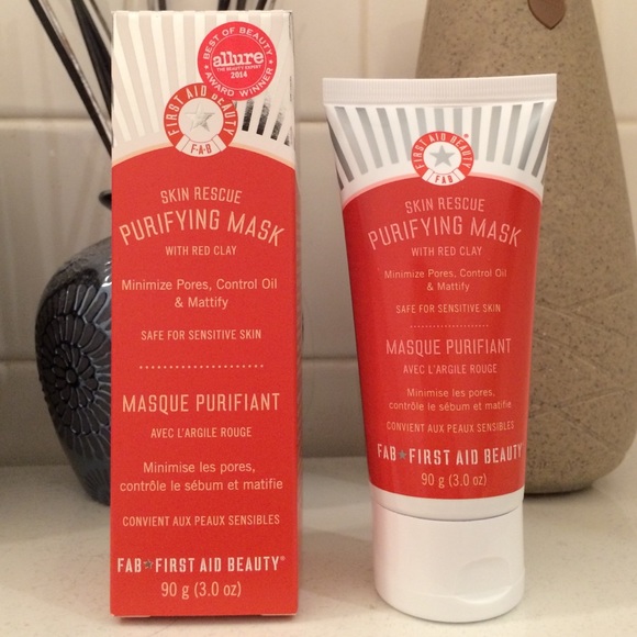 First Aid Beauty Skin Rescue Purifying Mask