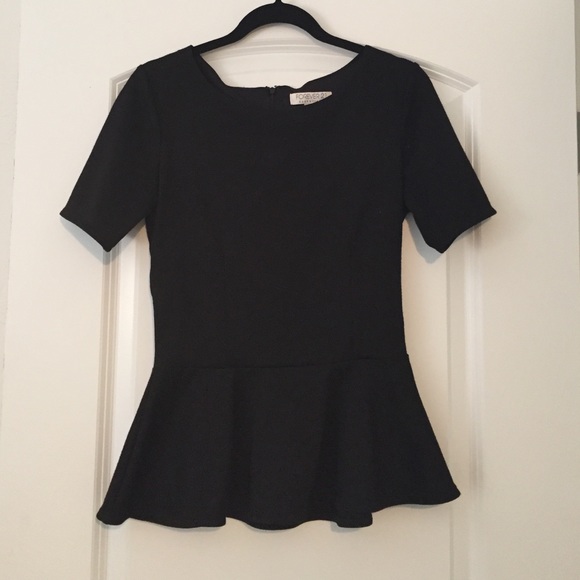 Forever 21 black peplum top size extra small