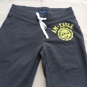 American Eagle dark gray sweatpants