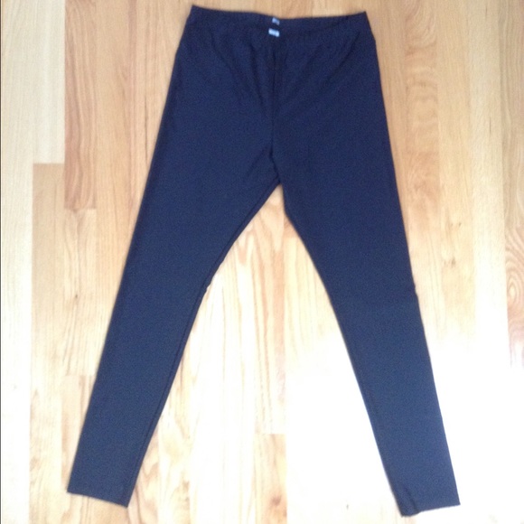 bdg leggings - Picture 2 of 3