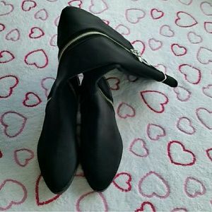 Flash sale !!!! Donald J Pliner