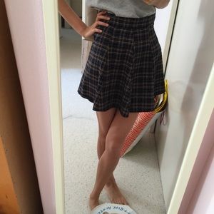 Brandy Melville Skirts - Brandy Melville plaid Skirt Brandy Melville Skirts - Brandy Melville plaid Skirt