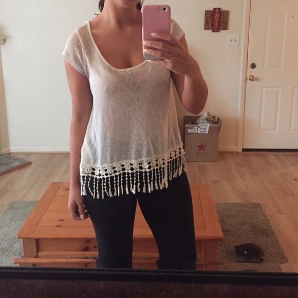 Cream fringe bottom top - Picture 4 of 4