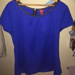 blue blouse