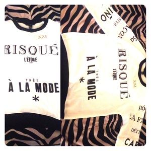 ✨NEW✨ Forever 21 Crew neck Sweater