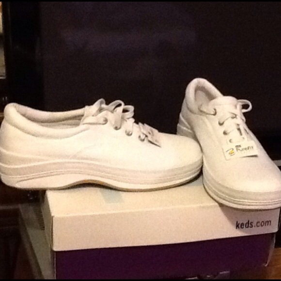 Brand New Never Worn Keds w/Purefit Size 8