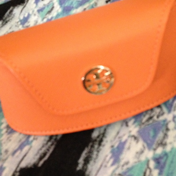 Authentic Tory Burch Case with Bag - Picture 1 of 2