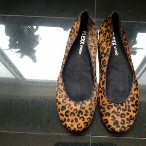 Leopard print flats, very comfortable