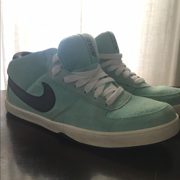 ONE DAY SALENike sneakers