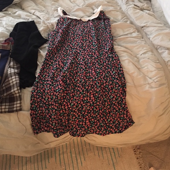 White collar dress urban outfitters