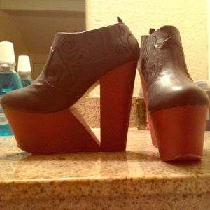 Black platform heels