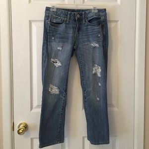 The boyfriend jeans are back in style!