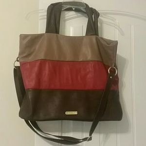 Super Cute Large Steve Madden Bag