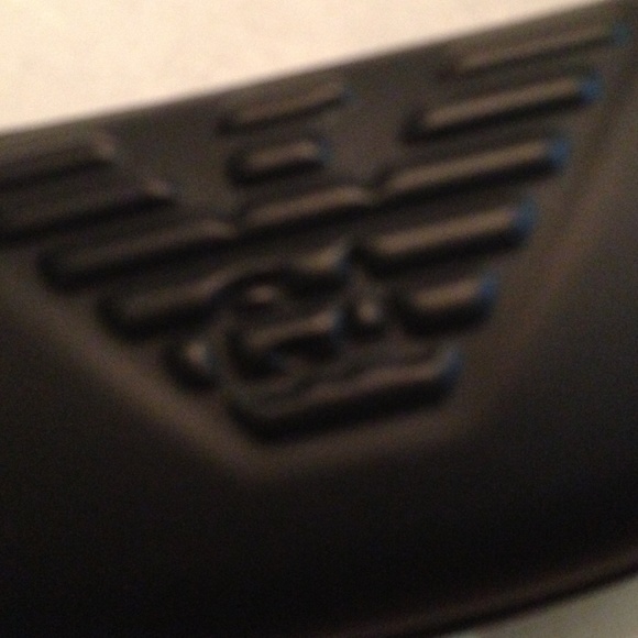 Armani Case - Picture 1 of 2