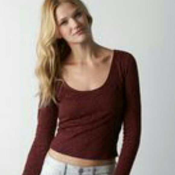 Tee/crop top - Picture 3 of 3