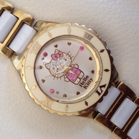 Hello Kitty Gold/Diamond Watch. - Picture 2 of 4