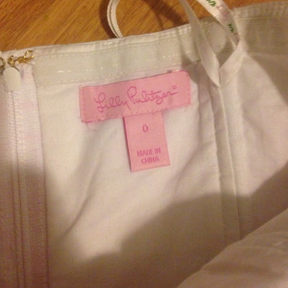 Lilly Poulitzer dress - Picture 2 of 3