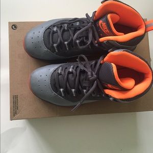 NIKE AIRMAX DARWIN 360