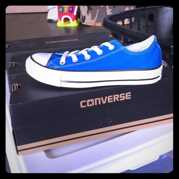 Blue converse