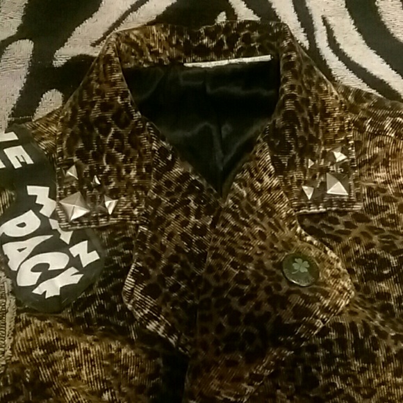 Leopard vest - Picture 4 of 4