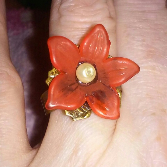Handcrafted Orange flower adj. Ring
