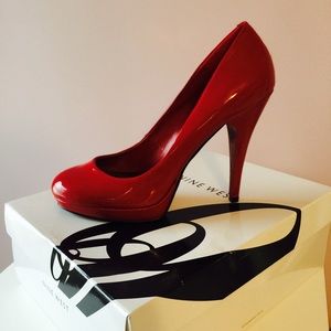 patent leather red pumps, NINE WEST