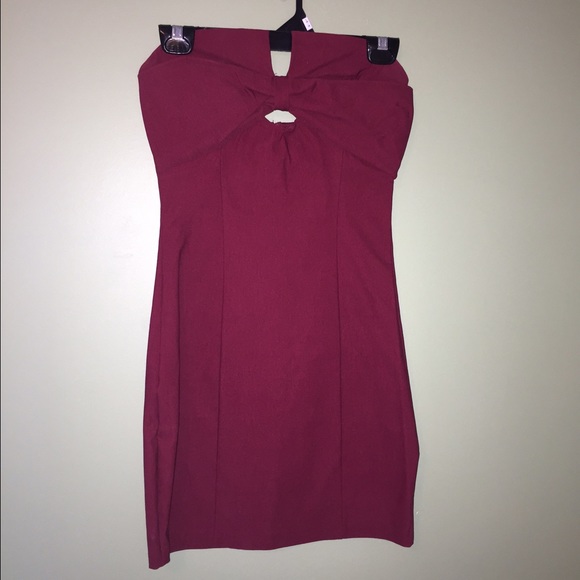 Bow Dress - Picture 3 of 4