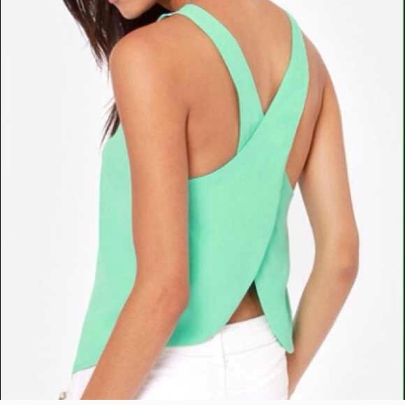 Boutique Tops - NWT mint open back tank