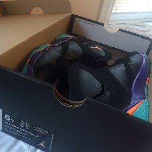 Air Jordan 7s Lola Bunny