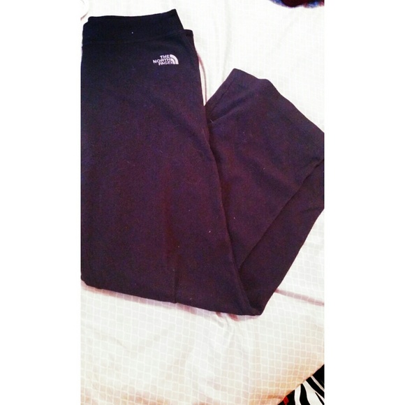 😘 north face sweats 😘