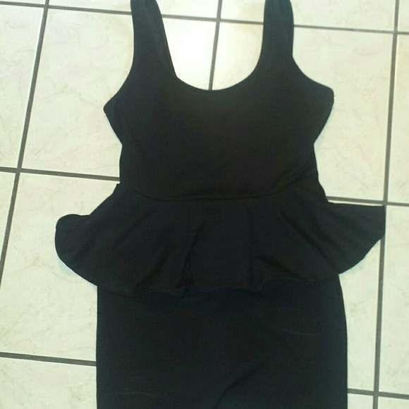 Peplum dress - Picture 2 of 2