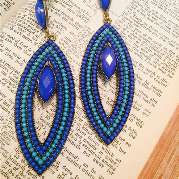 Jewelry - Cobalt and Aqua Beaded Earrings
