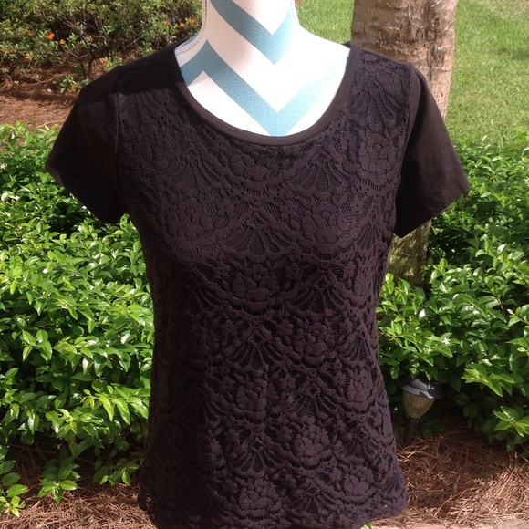 Ann Taylor Tops - Ann Taylor Front Lace T shirt size small