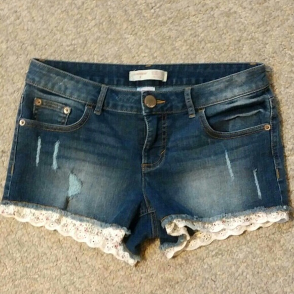 No Boundaries Denim - Cute shorts
