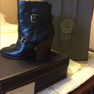 Brand new Vince Comuto bootie