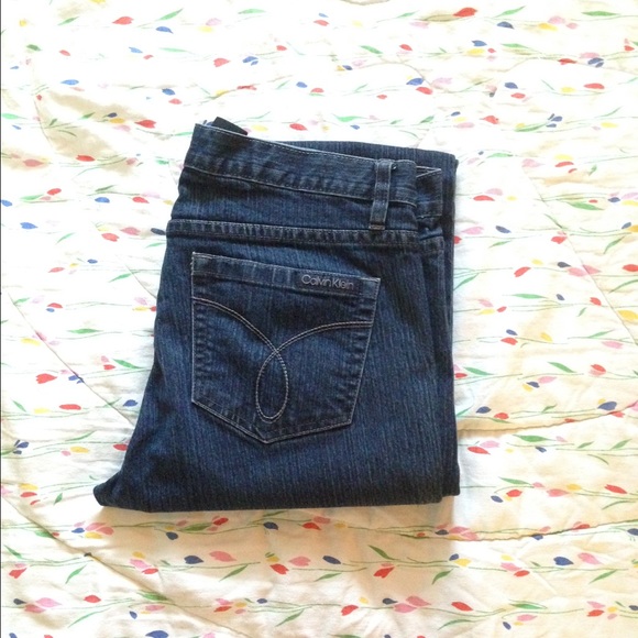 Straight leg Calvin Klein jeans dark