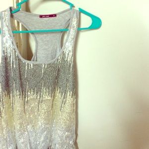 Size m gray shiny tank.