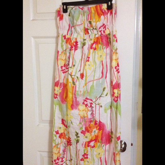 Lovely Old Navy Watercolor Maxi